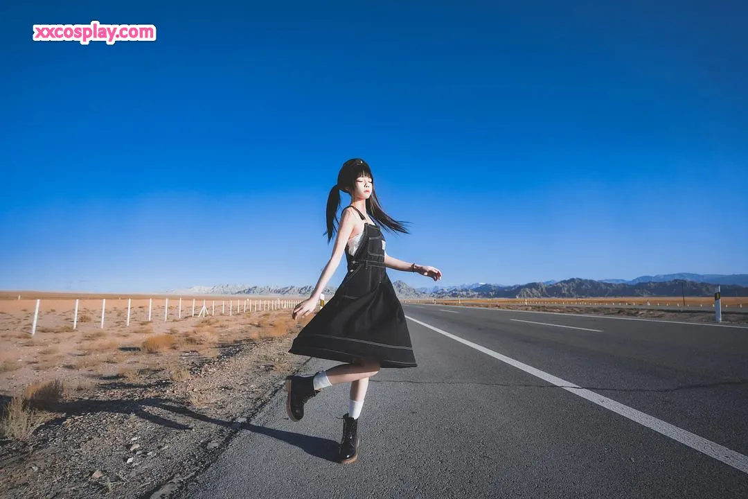 Tao Miao - Yao: Desert Highway Lolita